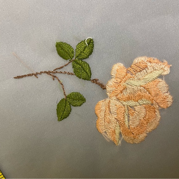 Sheer Table Overlay - Picture 5 of 10